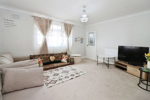 The Close, Soundwell, Bristol, Gloucestershire BS16