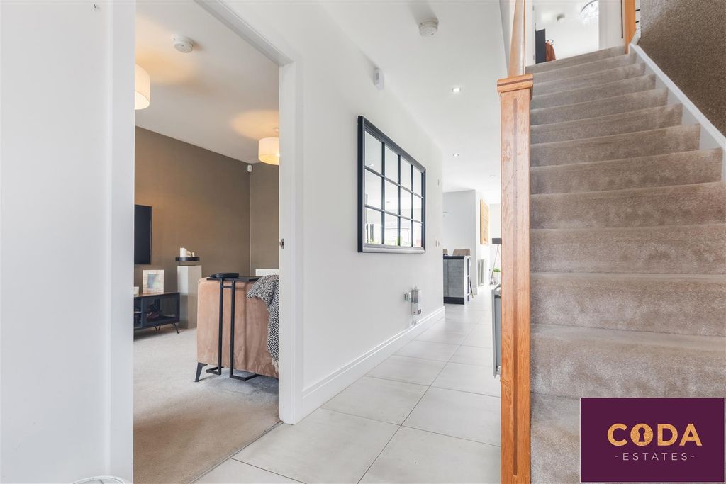 Additional image 8 of 5 bed detached house for saleNairn Drive, Bishopton PA7