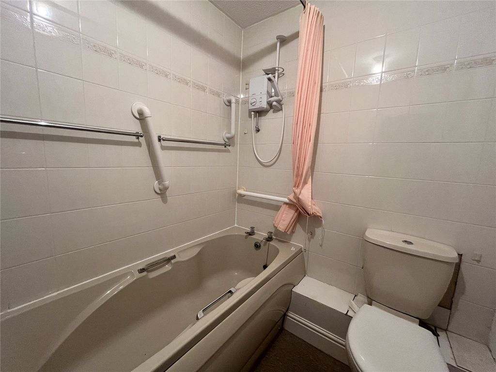 Additional image 18 of 1 bed flat for saleTurkey Shore, Caernarfon, Gwynedd LL55