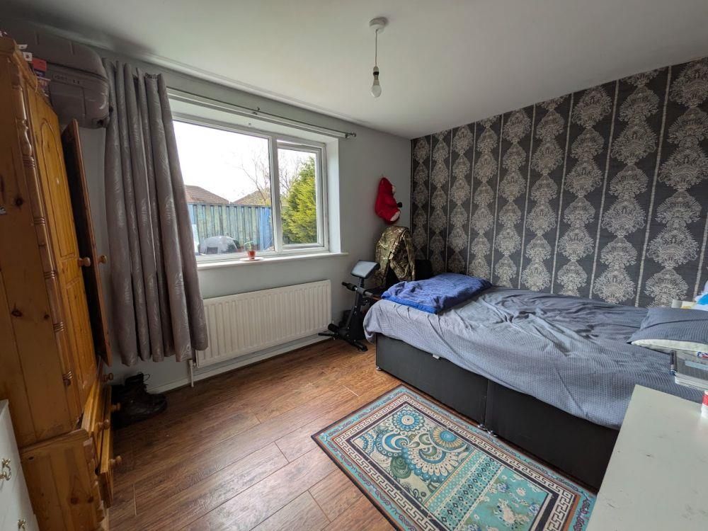 Additional image 6 of 2 bed flat for saleFlat 1, 1 Griffe Head Road, Wyke, Bradford BD12