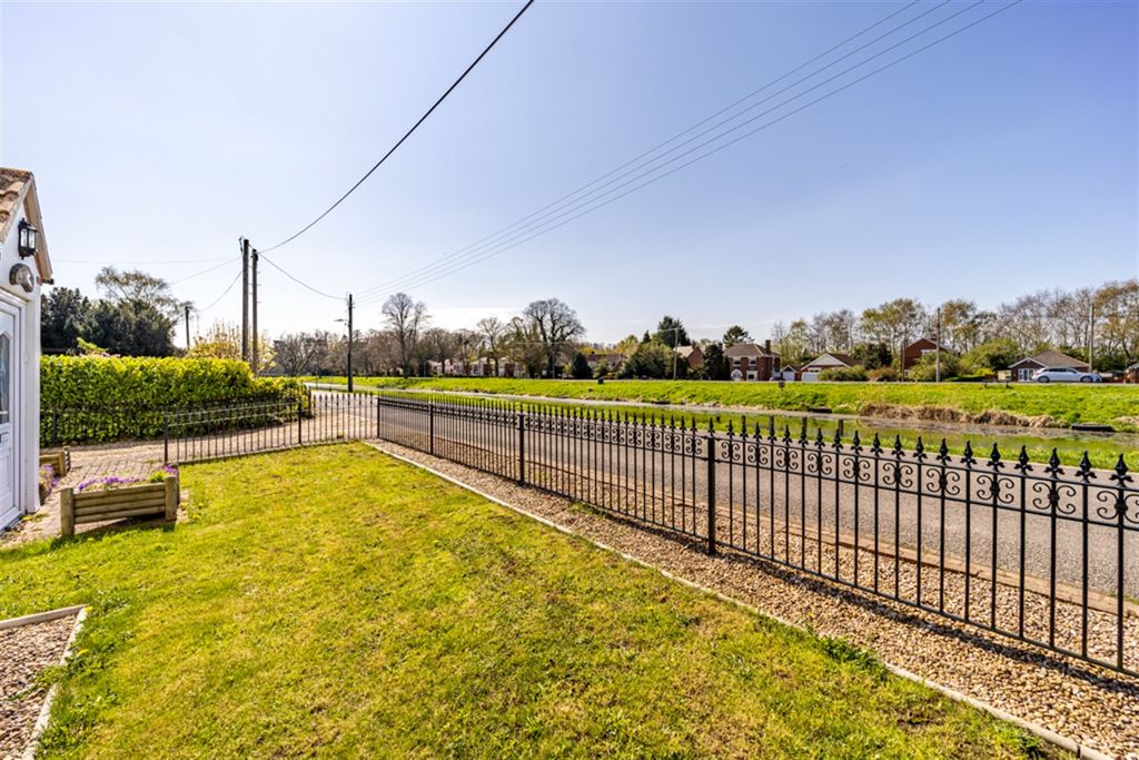 Additional image 23 of 4 bed detached house for saleWilloughby Road PE21