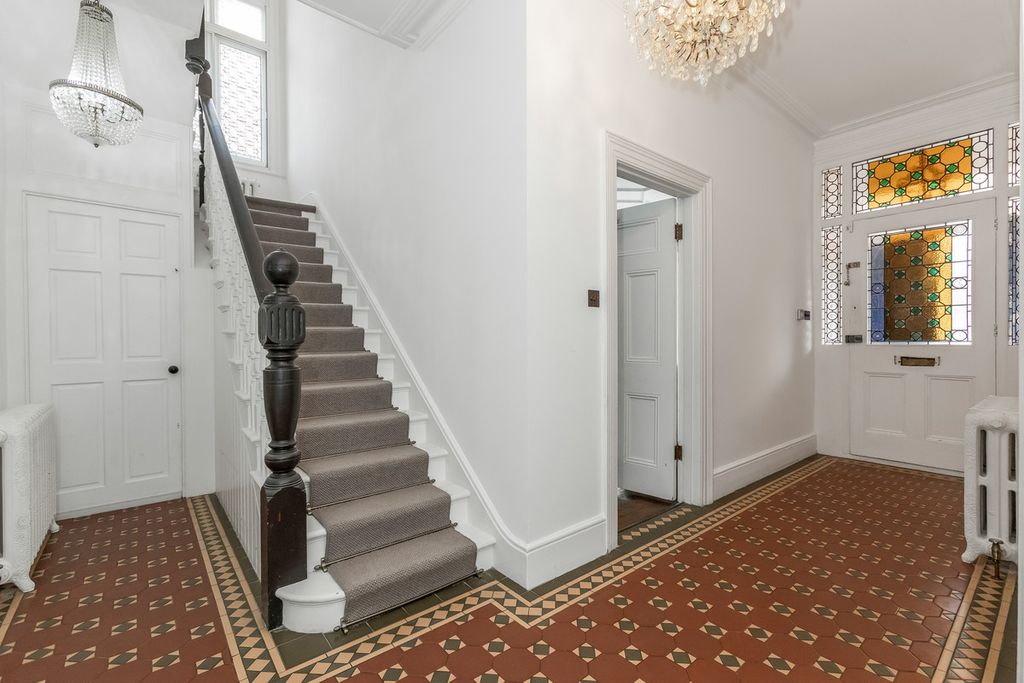 Additional image 18 of 5 bed detached house for saleCambridge Road, Bromley BR1
