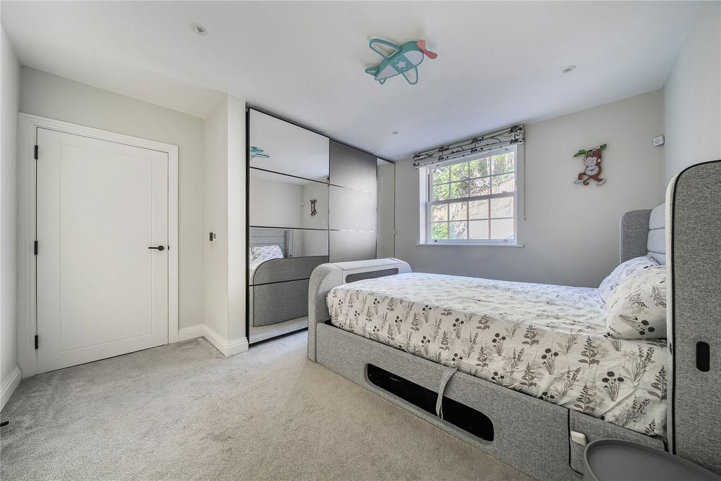 Additional image 3 of 2 bed flat for saleWoodlands Road, Bromley BR1