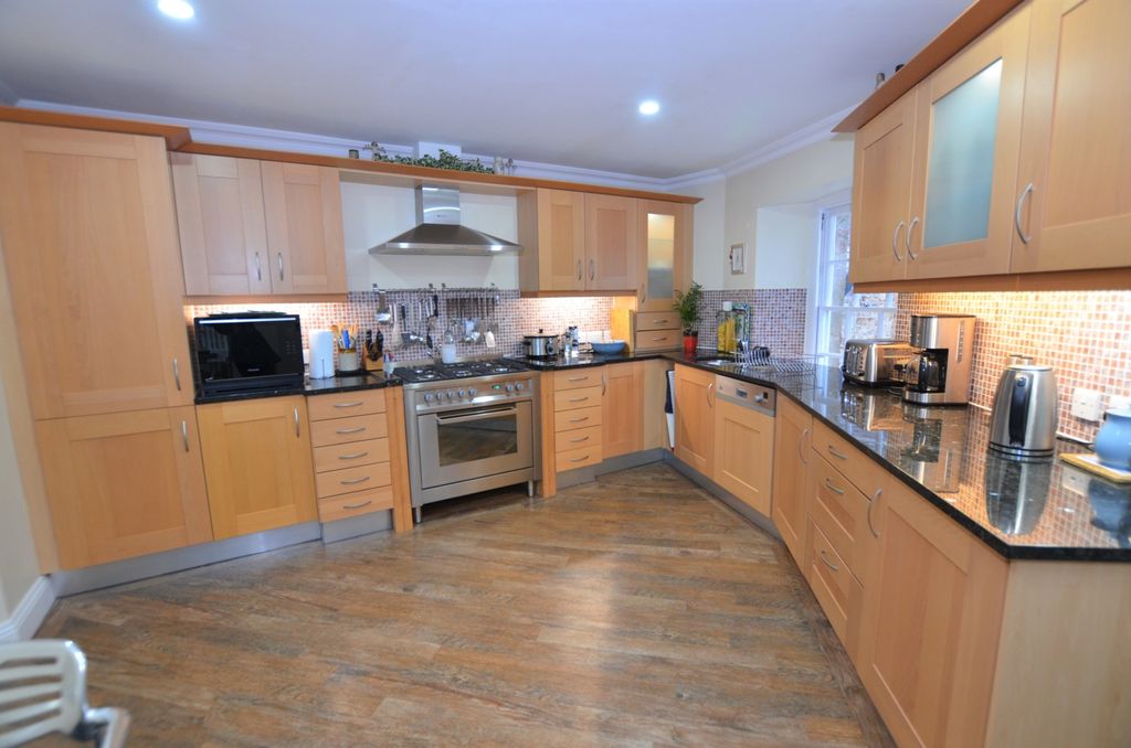 Additional image 20 of 5 bed terraced house for sale32 Tremayne House Park Drive, Bodmin PL31