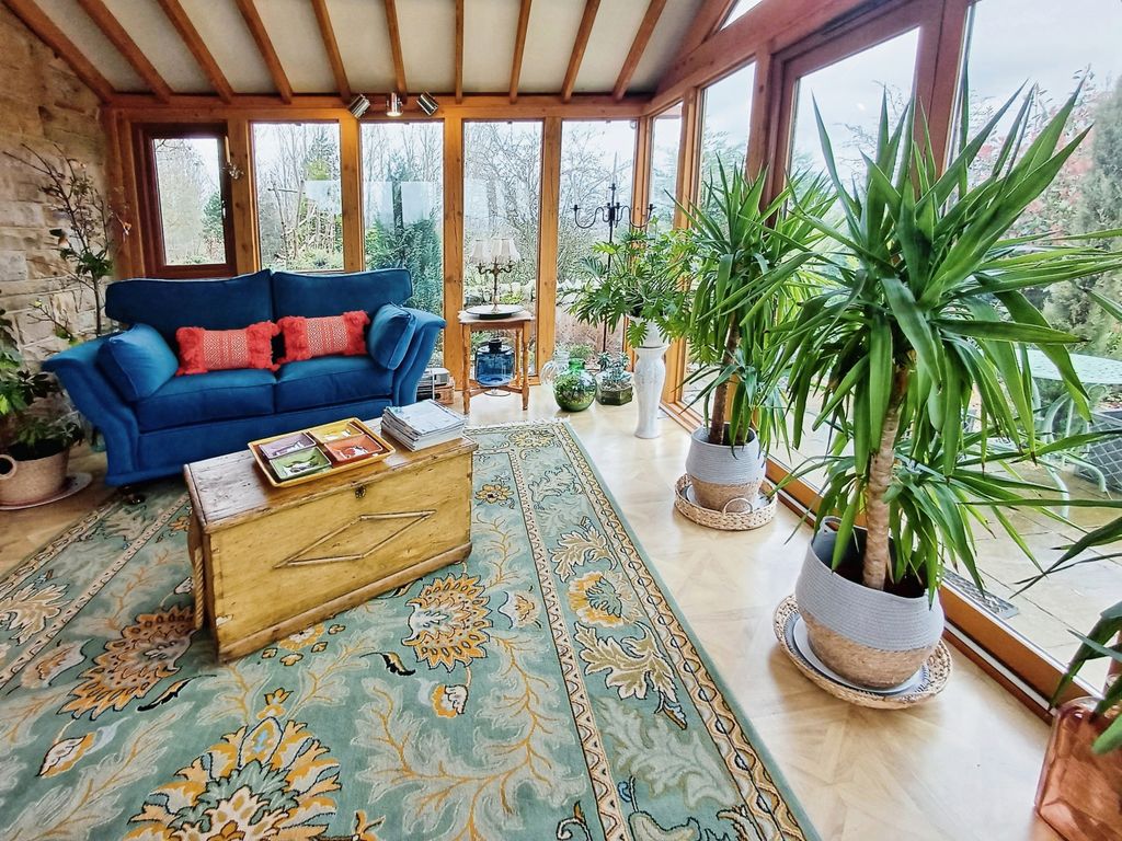 Additional image 9 of 4 bed detached house for saleKnowle Lane, Bradford BD12