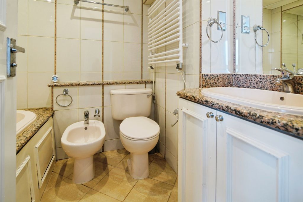 Additional image 10 of 2 bed flat for saleRussell Square, Brighton BN1