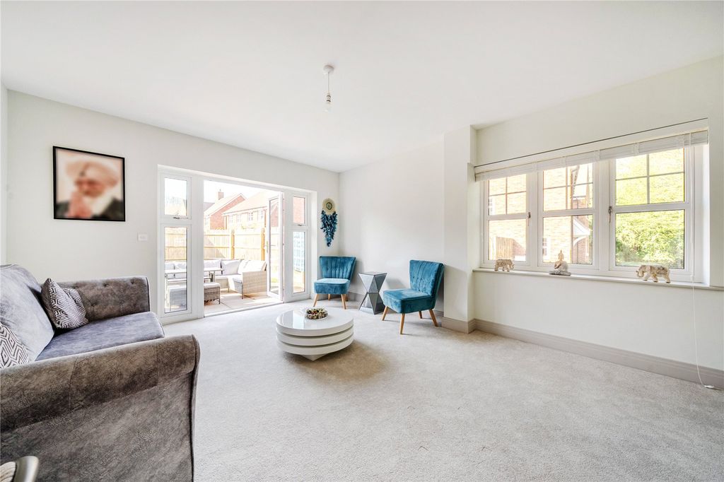 Additional image 26 of 4 bed detached house for saleGale Gardens, Hayley Green, Warfield, Bracknell RG42