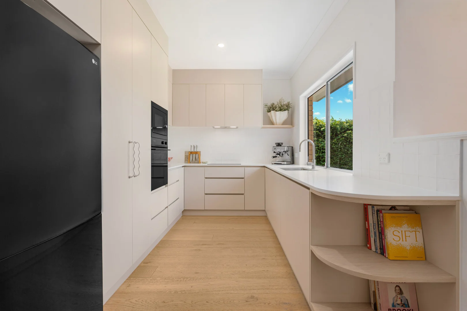 Additional image 4 of 52 Silver Glade, Elanora QLD 4221