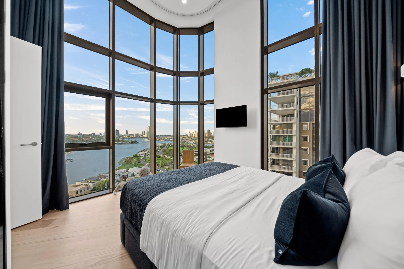 Additional image 23 of 1601/1 Aruma Street, Surfers Paradise QLD 4217