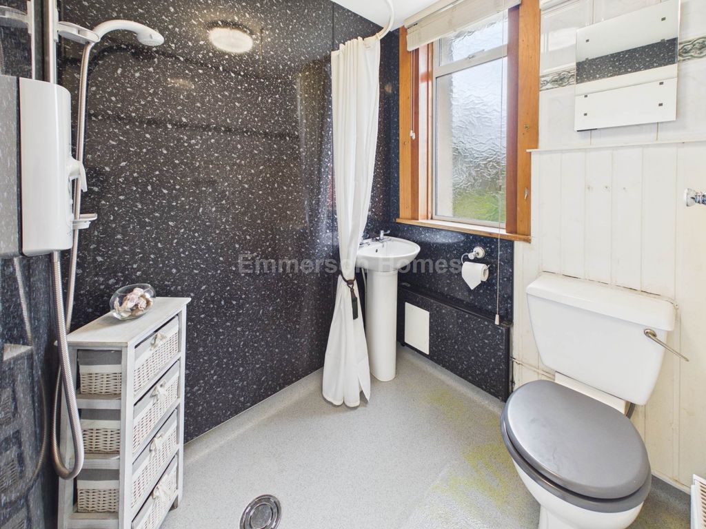 Additional image 4 of 3 bed flat for saleKilbarchan Road, Johnstone PA5