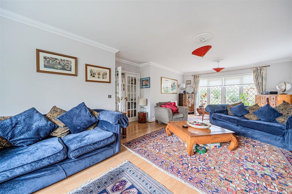 Additional image 6 of 5 bed detached house for saleNewmans Close, Broadstairs CT10