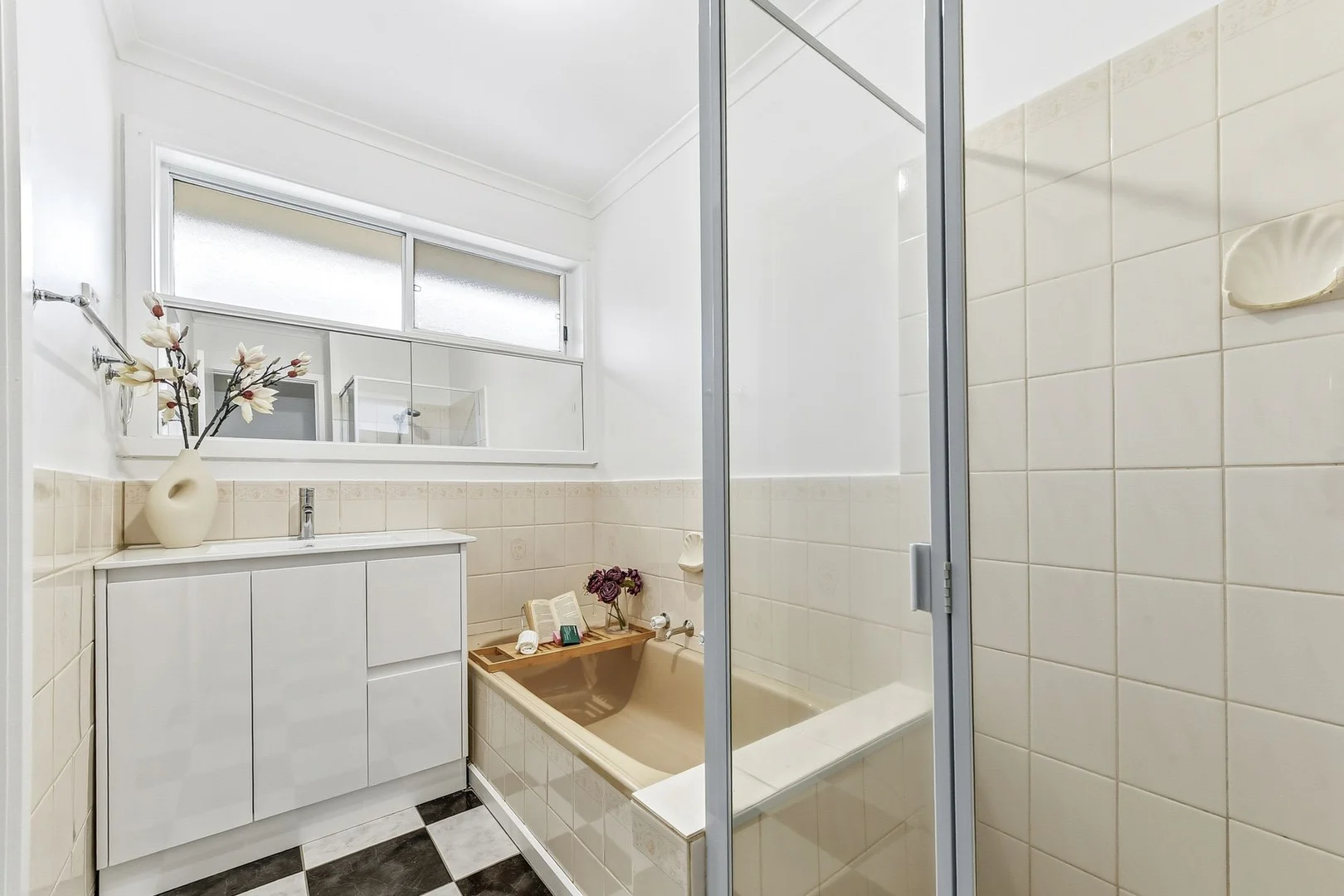Additional image 5 of 82 Neasham Drive, Dandenong North VIC 3175