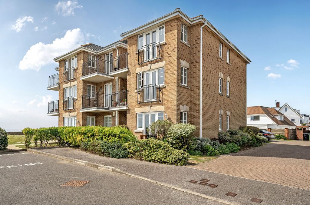 Additional image 17 of 2 bed flat for saleThompson Road, Bognor Regis PO22