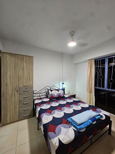 299A Compassvale Street photo 4