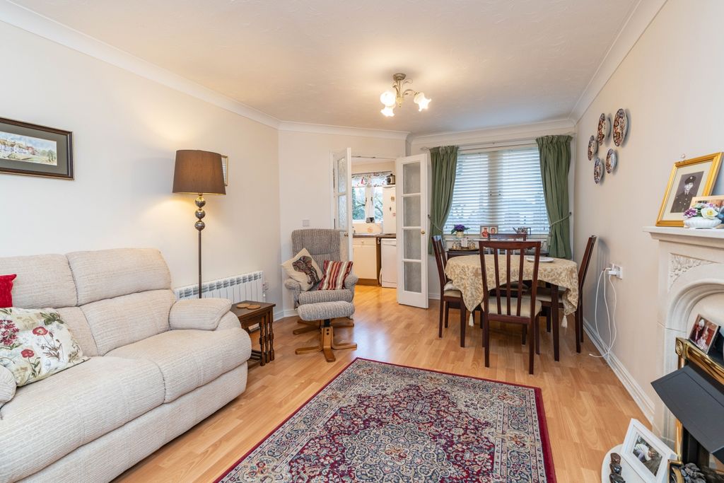 Additional image 2 of 1 bed flat for saleGeorgian Court, Spalding, Lincolnshire PE11