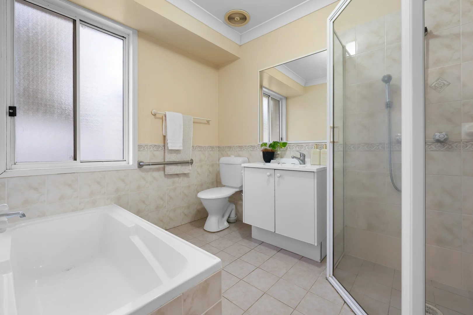Additional image 9 of 8/29 Blue Gum Court, Mount Hutton NSW 2290