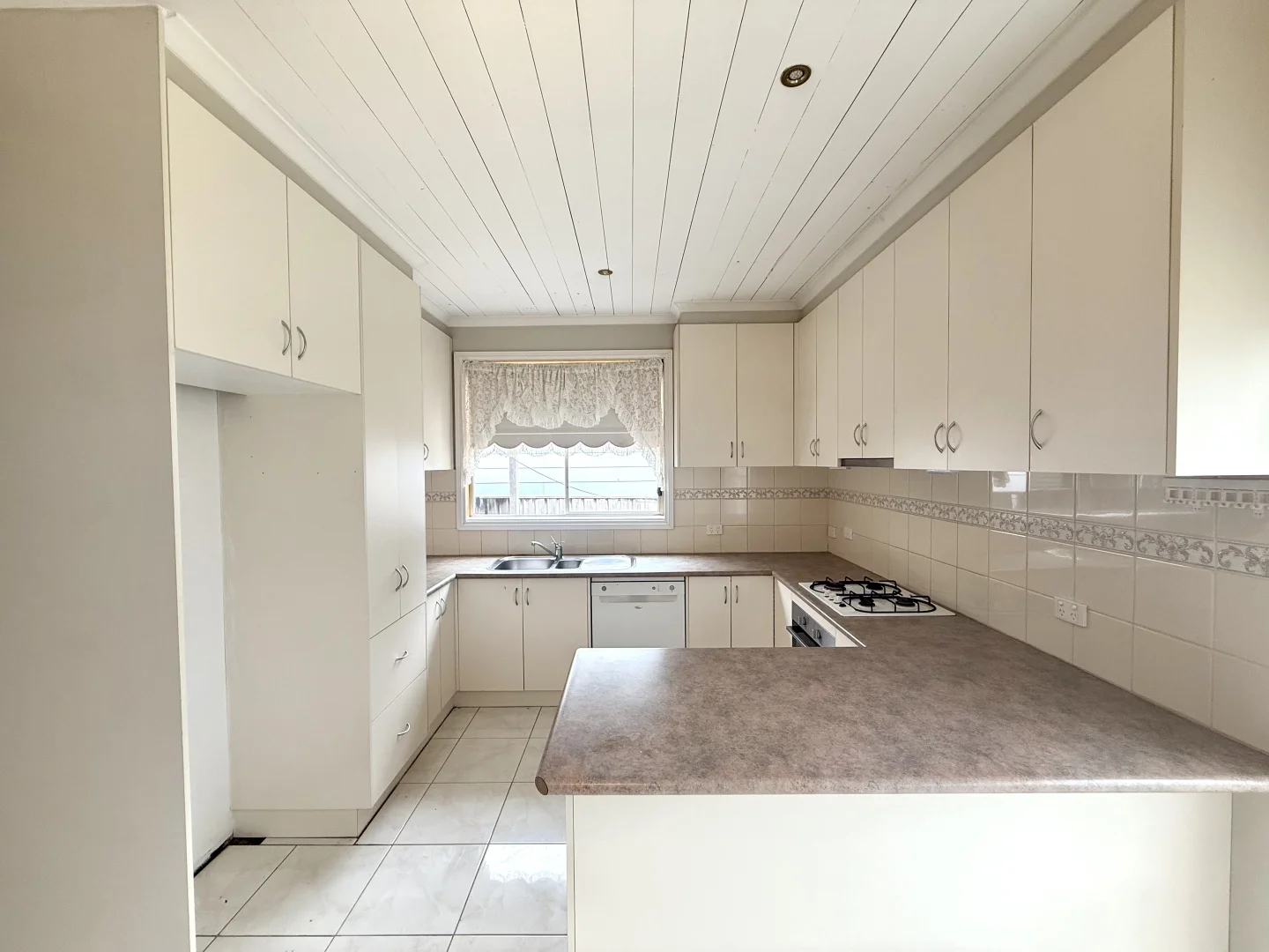 Additional image 3 of 54 Scenic Road, Warragul VIC 3820