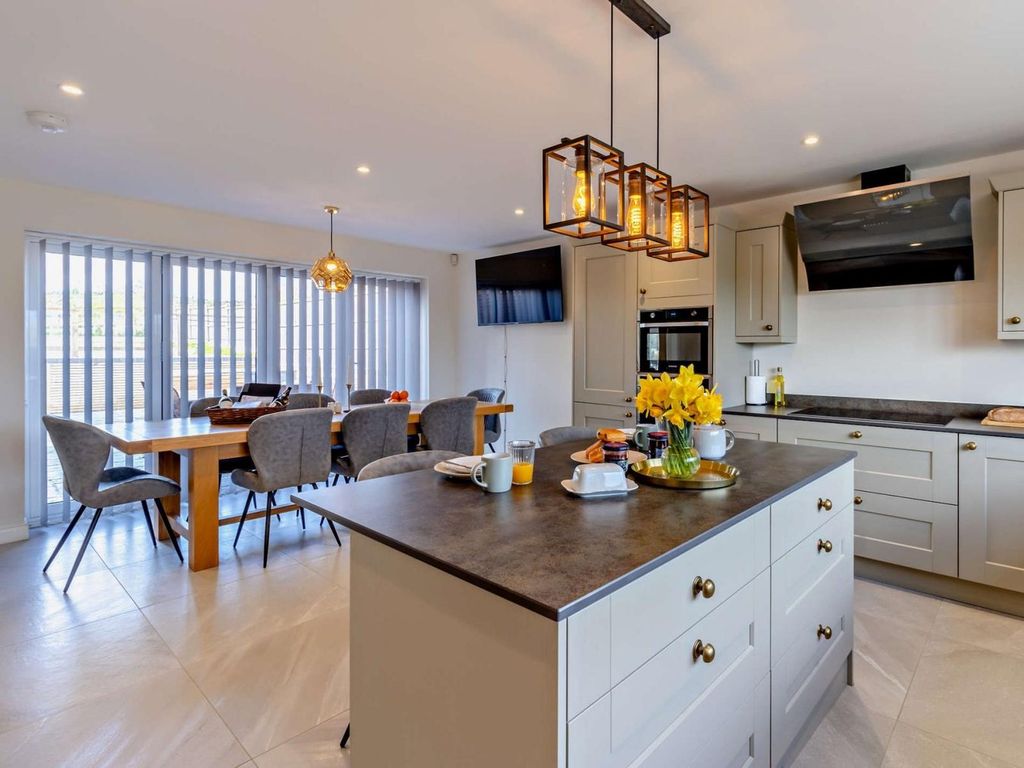 Additional image 2 of 4 bed detached house for saleThe Leys, Bishops Castle SY9