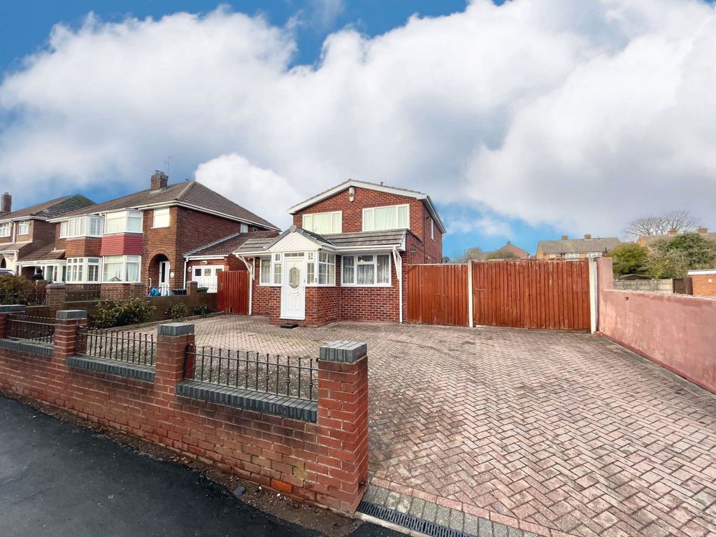 Additional image 30 of 5 bed detached house for saleQueen Street, Pensnett, Brierley Hill DY5