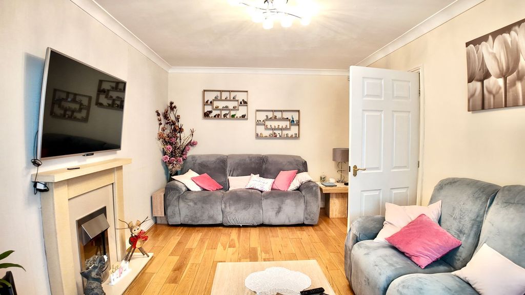 Additional image 13 of 4 bed detached house for saleClos Coed Bach, Blackwood NP12
