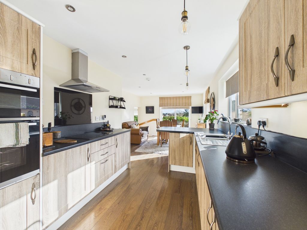 Additional image 3 of 3 bed detached bungalow for saleDownhall Drive, Bridgwater TA6