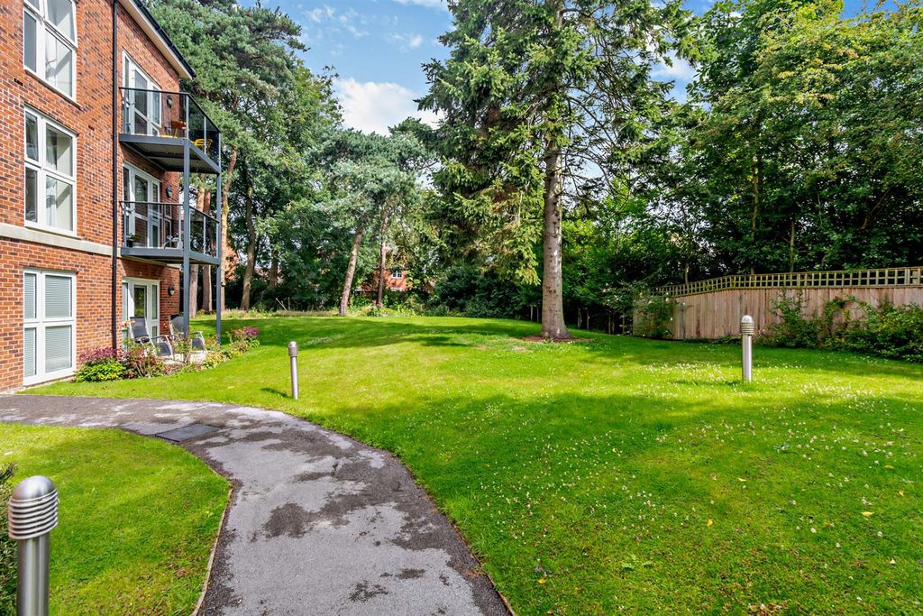 Additional image 9 of 1 bed flat for saleChestnut Court, 99 Martongate, Bridlington YO16
