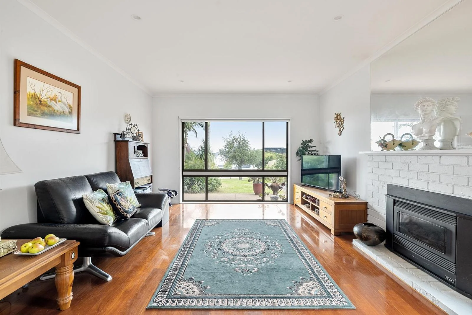 11 Tudor Road, Rosebud VIC 3939 photo 3