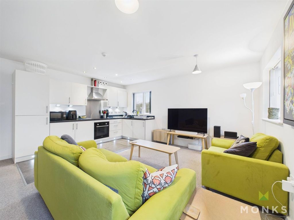 Additional image 4 of 2 bed flat for saleMill Road, Shrewsbury SY2