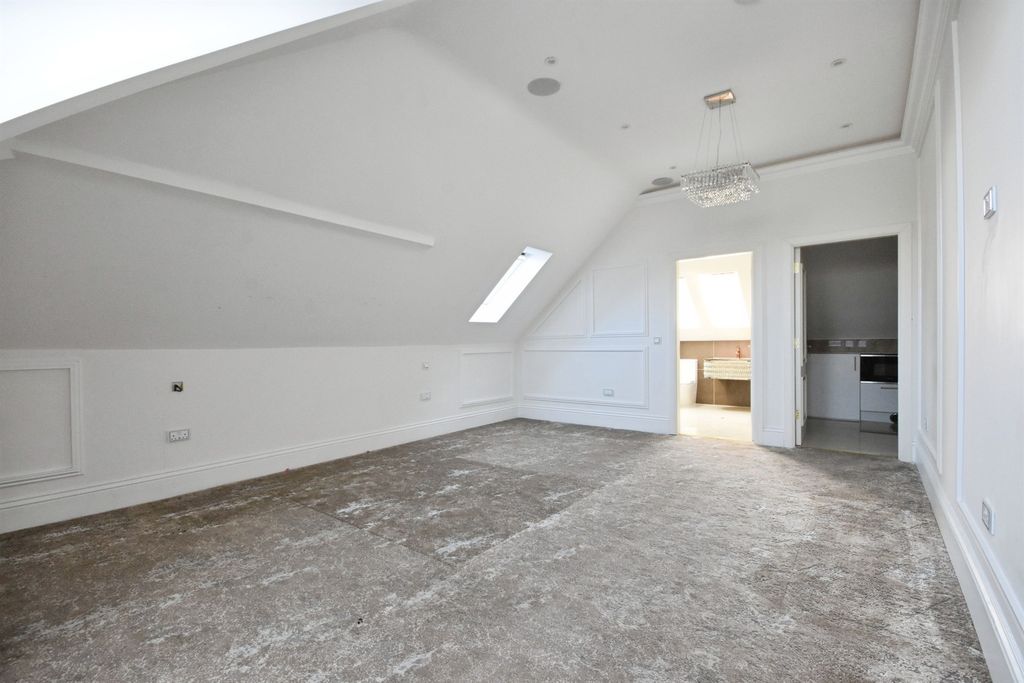 Additional image 23 of 6 bed detached house for saleHeronway, Hutton, Brentwood CM13