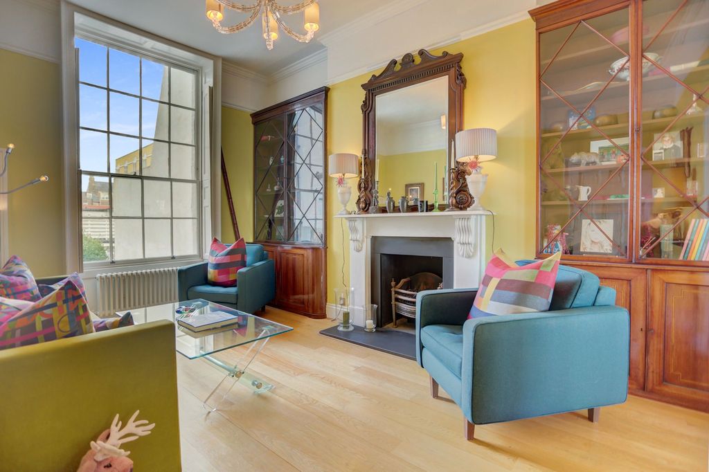Additional image 13 of 5 bed property for saleRoyal Crescent, Brighton BN2