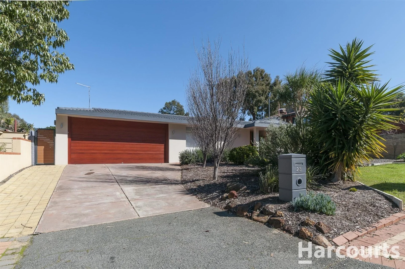 23 Pentland Avenue, Duncraig WA 6023
