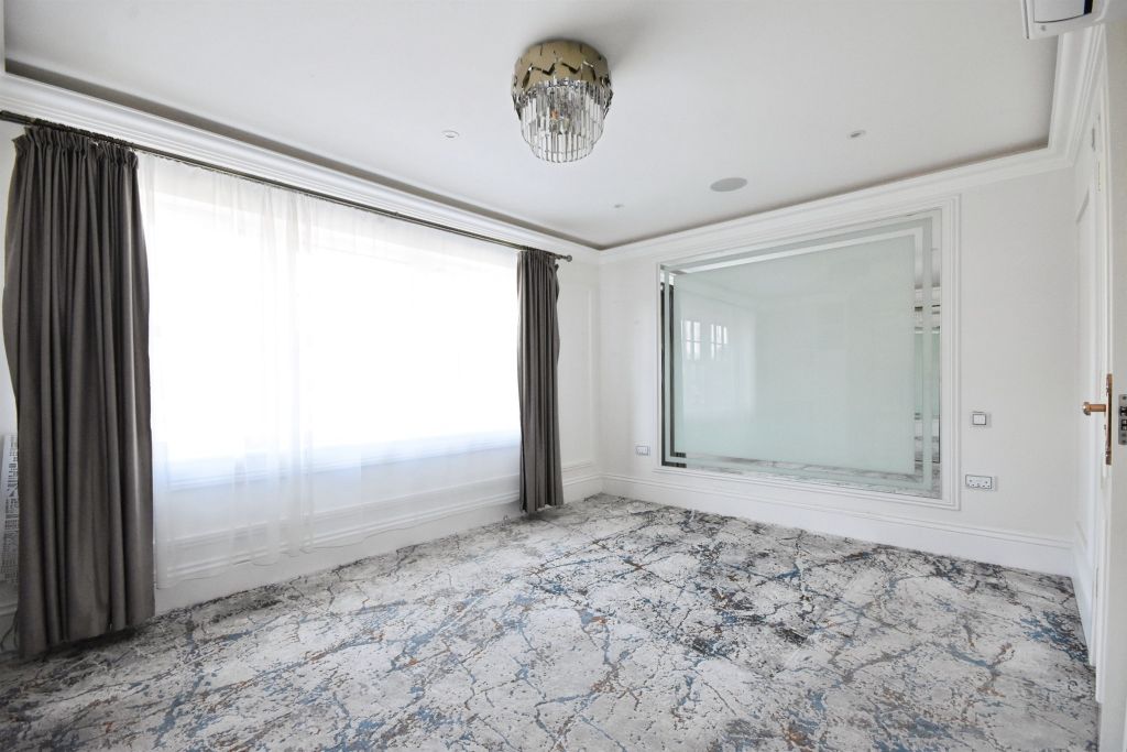 Additional image 14 of 6 bed detached house for saleHeronway, Hutton, Brentwood CM13