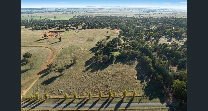 Additional image 19 of 16 CLIFFORDS ROAD, Narrandera NSW 2700