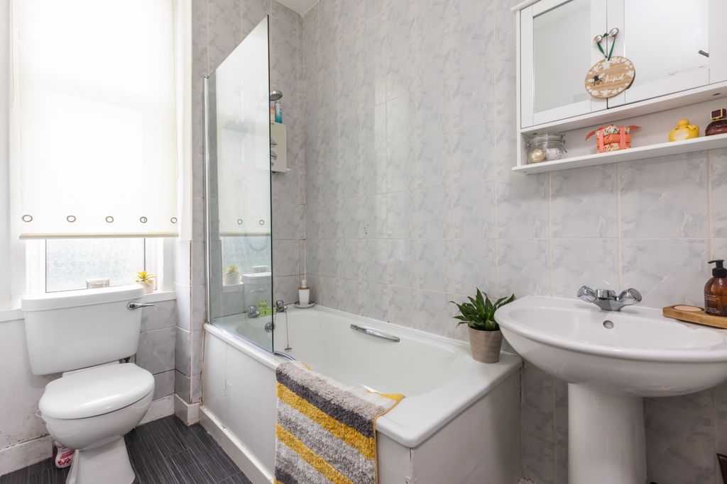 Additional image 4 of 1 bed flat for sale90 Eldindean Road, Bonnyrigg EH19