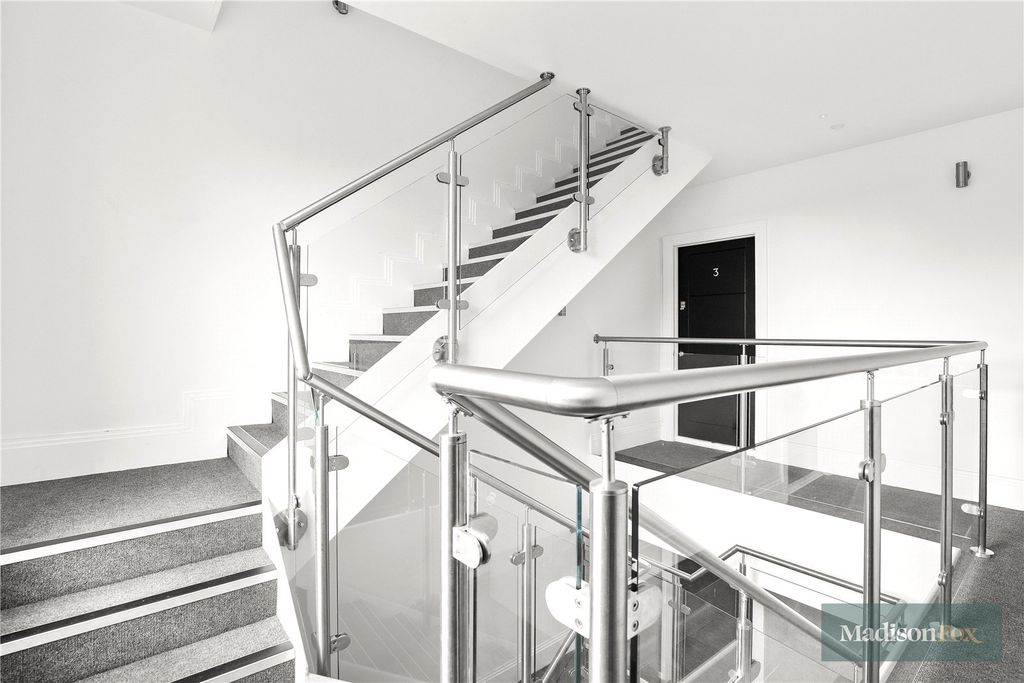 Additional image 26 of 3 bed flat for saleManor Road, Chigwell, Essex IG7