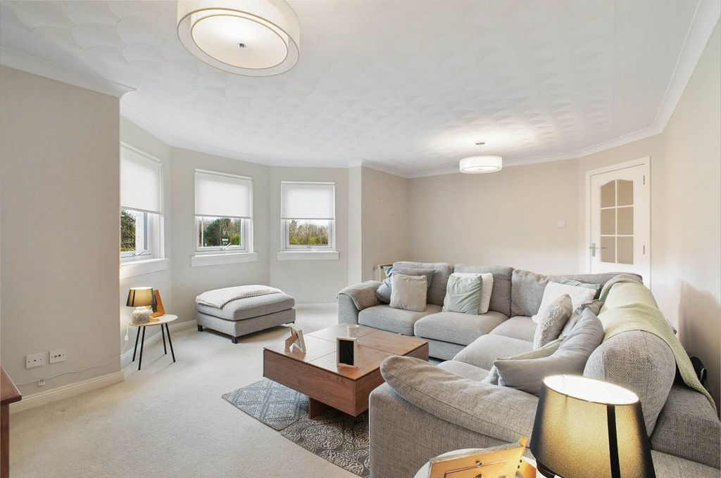 Additional image 2 of 2 bed flat for salePowmill Gardens, Prestwick KA9