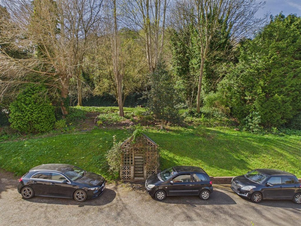 Additional image 27 of 3 bed flat for saleCowleigh Road, Malvern WR14