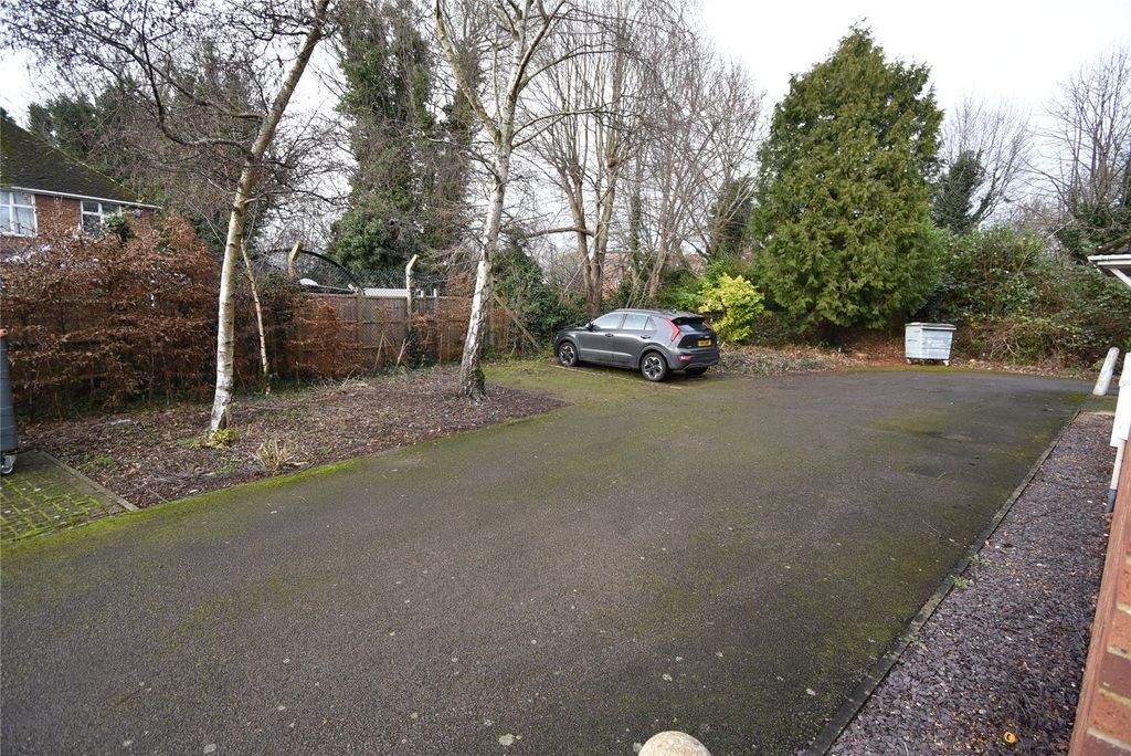 Additional image 13 of Land for saleParkside Drive, Houghton Regis, Dunstable, Bedfordshire LU5