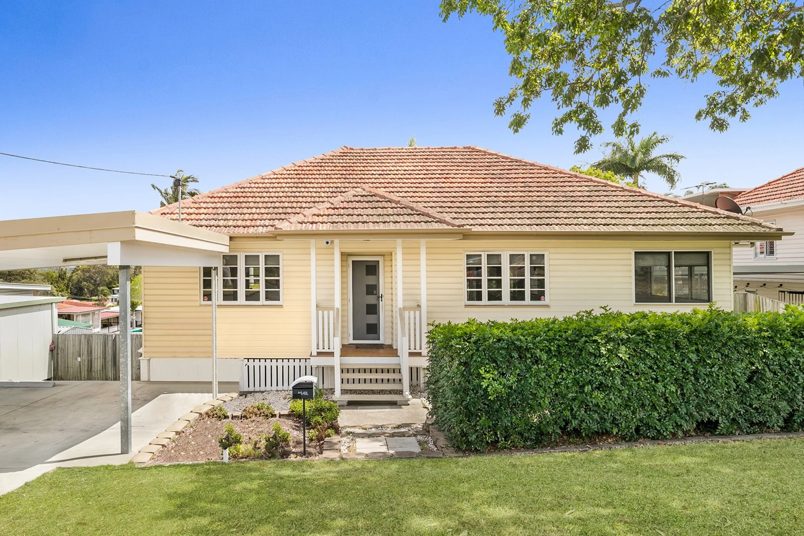53 Grainger Street, Wynnum West QLD 4178