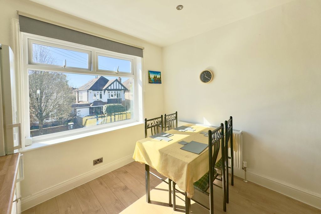 Additional image 10 of 2 bed flat for saleStrouden Avenue, Queens Park, Bournemouth BH8