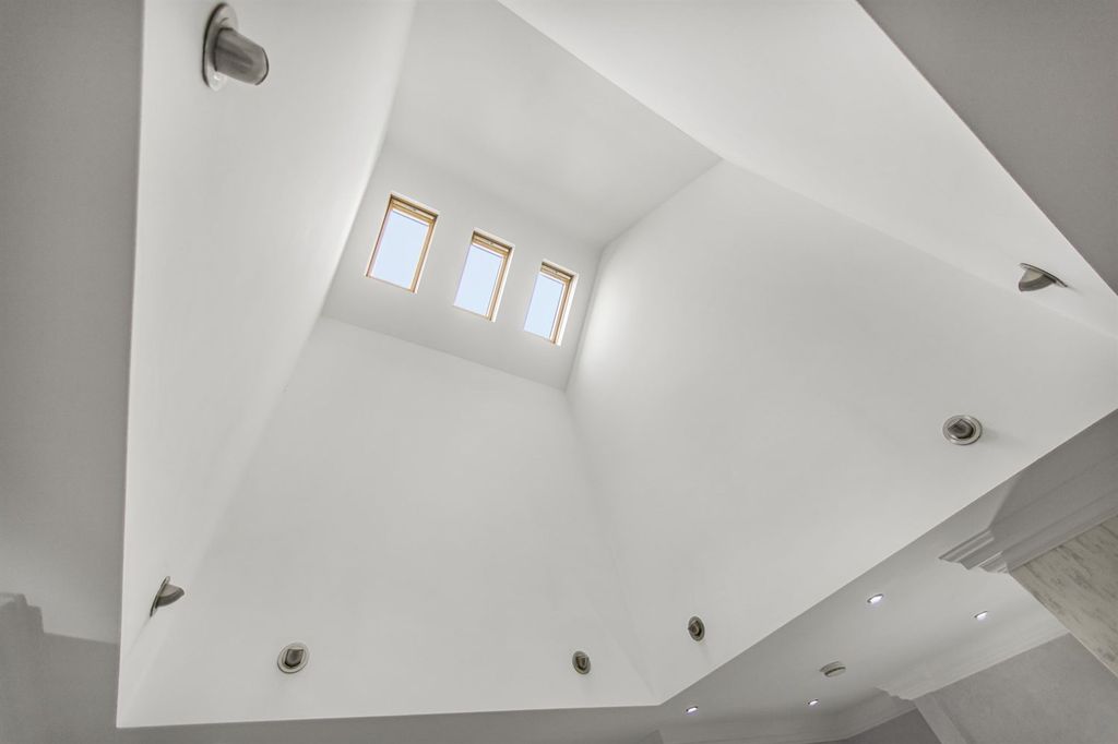 Additional image 11 of 4 bed detached house for saleTheobald Road, Bowdon WA14