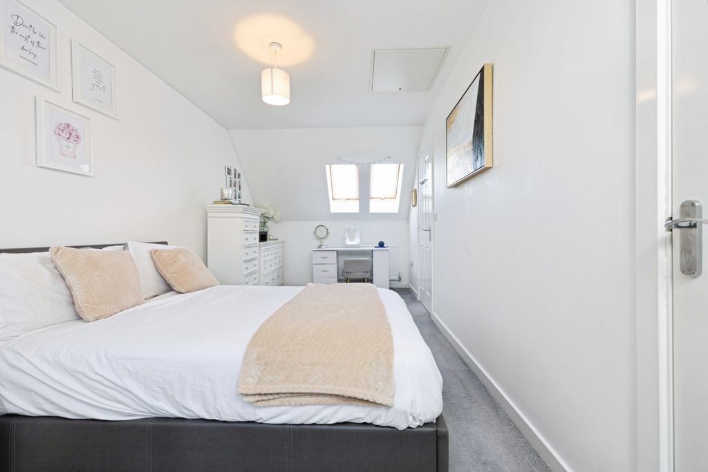 Additional image 11 of 3 bed town house for saleDerwent Water Drive, Blaydon-On-Tyne NE21