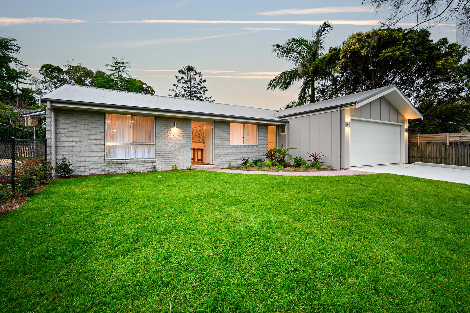 Additional image 31 of 2/51 Balemo Drive, Ocean Shores NSW 2483