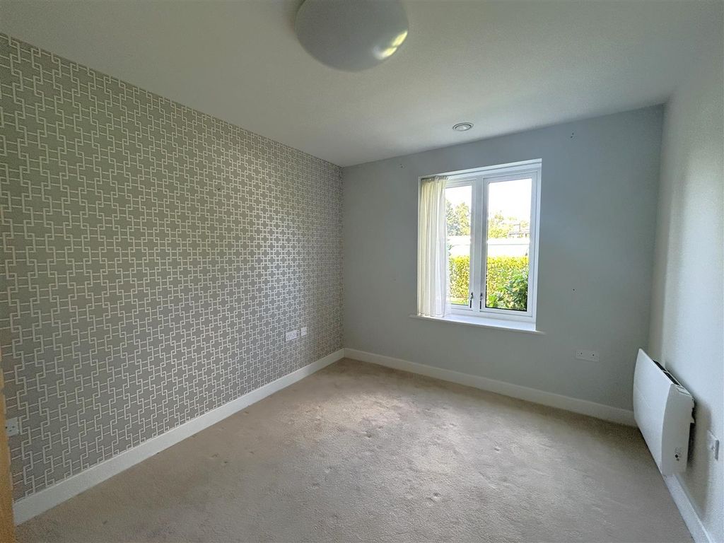 Additional image 9 of 2 bed flat for saleFlood Lane, Bridport DT6