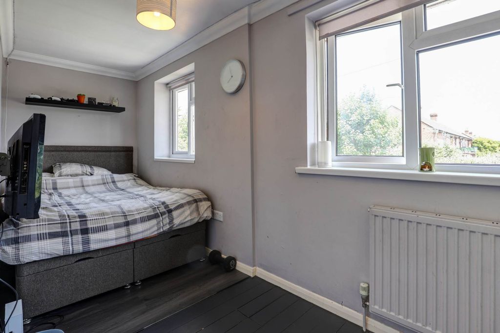 Additional image 10 of 4 bed semi-detached house for saleRichmond Road, Blandford Forum DT11
