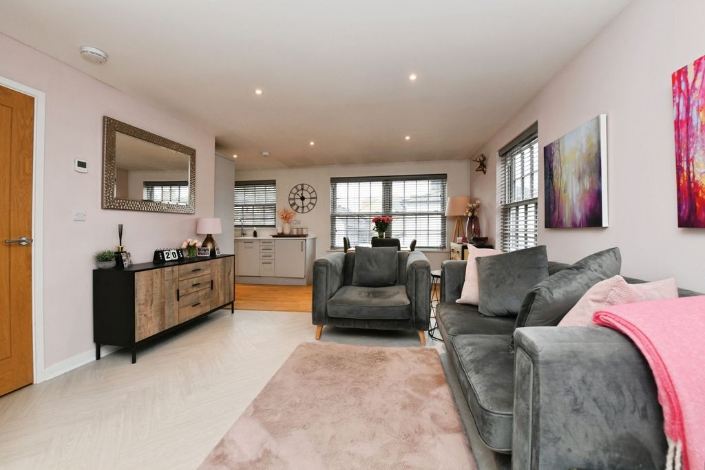 Additional image 5 of 1 bed maisonette for saleCoggeshall Road, Braintree, Essex CM7