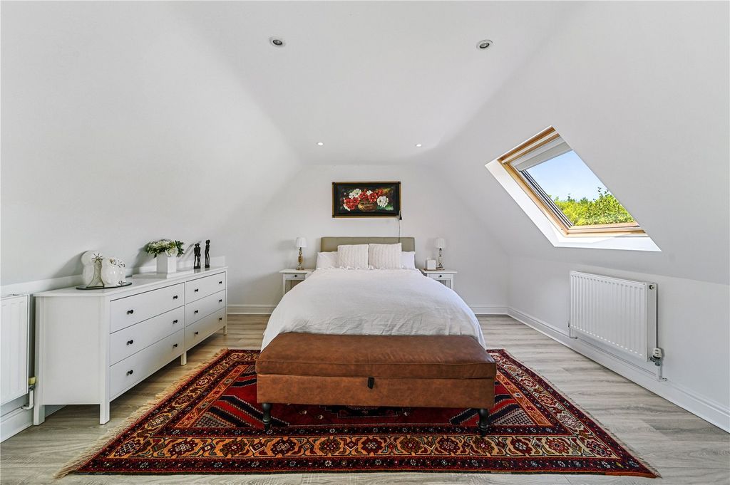 Additional image 10 of 5 bed detached house for saleThe Shearers, Bishop's Stortford, Hertfordshire CM23