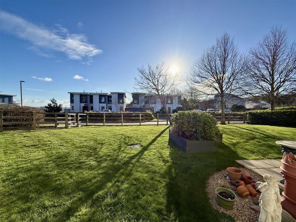 Additional image 16 of 2 bed flat for saleSt. Marys Hill, Brixham TQ5