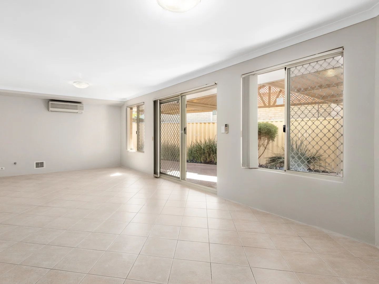 Additional image 11 of 45A Pitt Street, St James WA 6102
