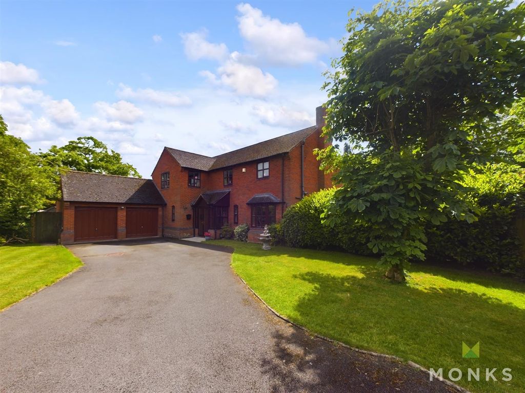 5 bed detached house for saleBazeley Way, Wem SY4